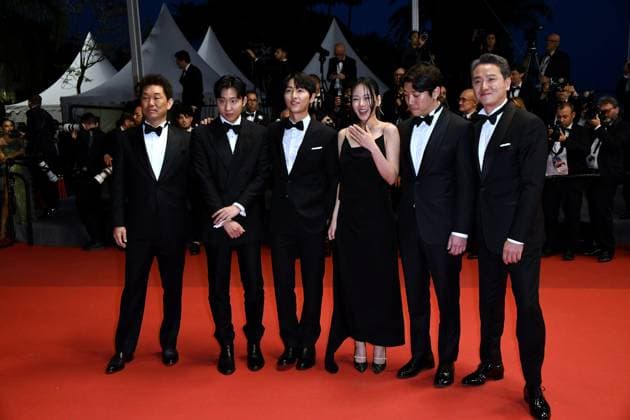 76th Cannes Film Festival 2023, Red Carpet Film . Pictured Il Sol Dell Avvenire . Pictured Joong Ki Song, Kim Chang-Hoon, Hyoung Seo Kim and Xa Bin Hong  Copyright: xSimonexComix xipa-agency.netx xPoolxPhotoxEventsx01x IPA_IPA38198058