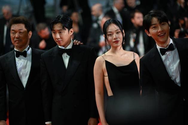 76e Festival International du Film de Cannes. MontÃ e des marches du film Vers un avenir radieux 292577 2023-05-24 Cannes France Hyung-seo, Kim (BIBI Naked bibi )  Copyright: xLionelxGuericolas MPPx STAR_292577_055