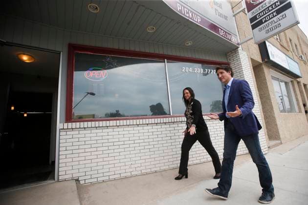 May 24, 2023, WINNIPEG, MANITOBA, CANADA: Prime Minister Justin Trudeau goes for lunch with by-election candidate Kerry Smith after meeting with supporters at a rally in Portage La Prairie, Man. Wednesday, May 24, 2023. WINNIPEG CANADA  - ZUMAc35_ 20230524_zaf_c35_098 Copyright: xJohnxWoodsx