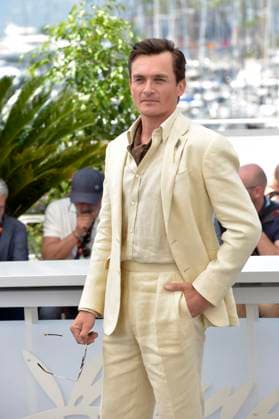 Rupert Friend attends the Asteroid City photocall at the 76th annual Cannes film festival at Palais des Festivals on Wednesday, May 24, 2023 in Cannes, France.  CAN20230524807 RoccoxSpaziani