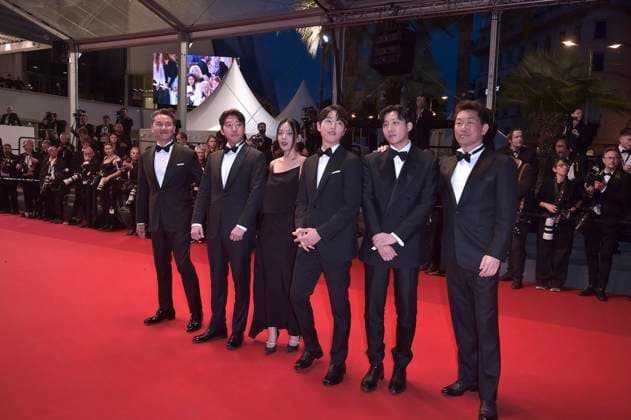 Han Jae-duk, Xa Bin Hong, Joong Ki Song, Hyoung Seo Kim,and Kim Chang-Hoon attend the La Passion De Dodin Bouffant red carpet during the 76th annual Cannes film festival at Palais des Festivals on Wednesday, May 24, 2023 in Cannes, France.  CAN20230524823 RoccoxSpaziani