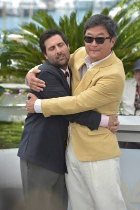 Stephen Park and Jason Schwartzman attend the Asteroid City photocall at the 76th annual Cannes film festival at Palais des Festivals on Wednesday, May 24, 2023 in Cannes, France.  CAN20230524809 RoccoxSpaziani