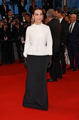 Juliette Binoche after the premiere of the feature film La passion de Dodin Bouffant at the Festival de Cannes 2023 76 Cannes International Film Festival at the Palais des Festivals Cannes, 24 05 2023. Foto:xS.xGabschx xFuturexImage