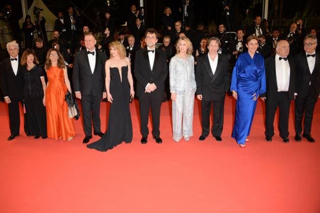 May 24, 2023, CANNES, France: CANNES, FRANCE - MAY 24: Director Nanni Moretti, Margherita Buy, Mathieu Amalric, Federica Pontremoli, Teco Celio and Paolo Del Brocco attends the Il Sol Dell Avvenire (A Brighter Tomorrow) red carpet during the 76th annual Cannes film festival at Palais des Festivals on May 24, 2023 in Cannes, France. CANNES France - ZUMAi09_ 20230524_zaf_i09_016 Copyright: xFrederickxInjimbertx