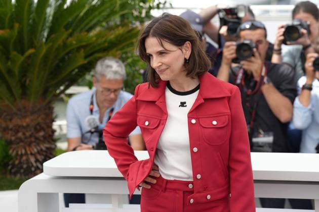 Juliette Binoche CELEBRITES : 76 eme festival de Cannes - Photocall du film Â« La Passion De Dodin Bouffant Â» - Cannes - 25 05 2023 NorbertScanella Panoramic 