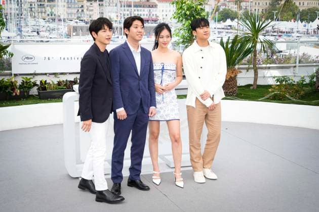 Hwa-Ran (Hopeless) Photocall - The 76th Annual Cannes Film Festival Xa Bin Hong, Hyoung Seo Kim, Director Kim Chang-Hoon and Joong Ki Song attend the Hwa-Ran (Hopeless) photocall at the 76th annual Cannes film festival at Palais des Festivals on May 25, 2023 in Cannes, France. Cannes France  Copyright: xDanielexCifalÃ x originalFilename: cifala-notitle230525_npBq6.jpg