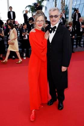 Wim Wenders with wife Donata at the premiere of the feature film Perfect Days at the Festival de Cannes 2023 76 Cannes International Film Festival at the Palais des Festivals Cannes, 25 05 2023. Foto:xS.xGabschx xFuturexImage