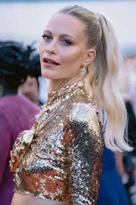 76e Festival International du Film de Cannes. MontÃ e des marches du film L ete dernier . 76th International cannes Film Festival. Red carpet 292623 2023-05-25 Cannes France Delevingne, Poppy  Copyright: xTerencexBaelenx STAR_292623_035