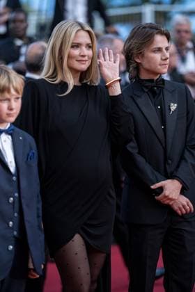 76e Festival International du Film de Cannes. MontÃ e des marches du film L ete dernier . 76th International cannes Film Festival. Red carpet 292626 2023-05-25 Cannes France Efira, Virginie  Copyright: xEstellexCarlierx xStarfacex STAR_292626_003