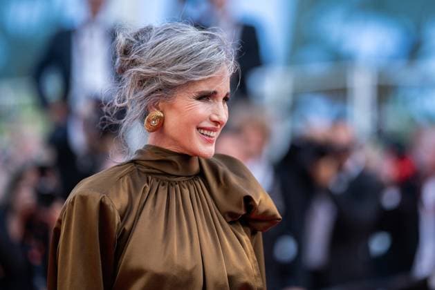 76e Festival International du Film de Cannes. MontÃ e des marches du film L ete dernier . 76th International cannes Film Festival. Red carpet 292626 2023-05-25 Cannes France MacDowell, Andie  Copyright: xEstellexCarlierx xStarfacex STAR_292626_039