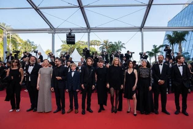 76e Festival International du Film de Cannes. MontÃ e des marches du film L ete dernier . 76th International cannes Film Festival. Red carpet 292626 2023-05-25 Cannes France Efira, Virginie; Hair, India  Copyright: xEstellexCarlierx xStarfacex STAR_292626_046