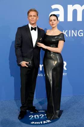 Matthias Schweighöfer and Ruby O Fee at the 29 amfAR Gala Cannes at the Festival de Cannes 2023 76 Cannes International Film Festival at HÃ tel du Cap Eden Roc Antibes, 25 05 2023 Foto:xD.xBedrosianx xFuturexImage