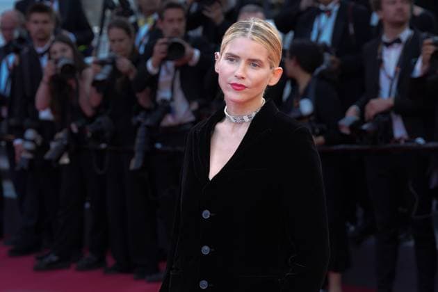Alice Taglioni CELEBRITES : 76 eme festival de Cannes - Red Carpet du film Â« L™Ã tÃ Dernier (Last Summer Â» - Cannes - 25 05 2023 NorbertScanella Panoramic 