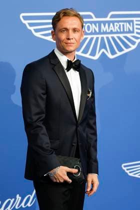 May 25, 2023: Matthias Schweighofer attends the amfAR Gala Cannes 2023 during the 76th Cannes Film Festival, Festival de Cannes, at Hotel du Cap-Eden-Roc in Cap d Antibes, France, on 25 May 2023. Photo: - ZUMAm179 20230525_zep_m179_041 Copyright: xAlecxMichaelx