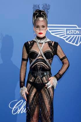 Daphne Guinness at the 29 amfAR Gala Cannes in the framework of the Festival de Cannes 2023 76 Cannes International Film Festival at the HÃ tel du Cap Eden Roc Antibes, 25 05 2023 Foto:xD.xBedrosianx xFuturexImage