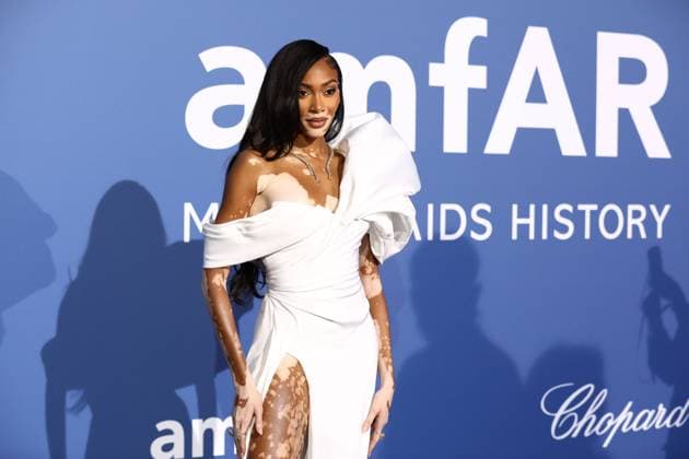 May 25, 2023, Antibes, Cote d Azur, France: WINNIE HARLOW attends the amfAR Gala during the 76th Annual Cannes Film Festival at Palais des Festivals on May 25, 2023 in Cannes, France Antibes France - ZUMAc179 20230525_zep_c179_212 Copyright: xMickaelxChavetx