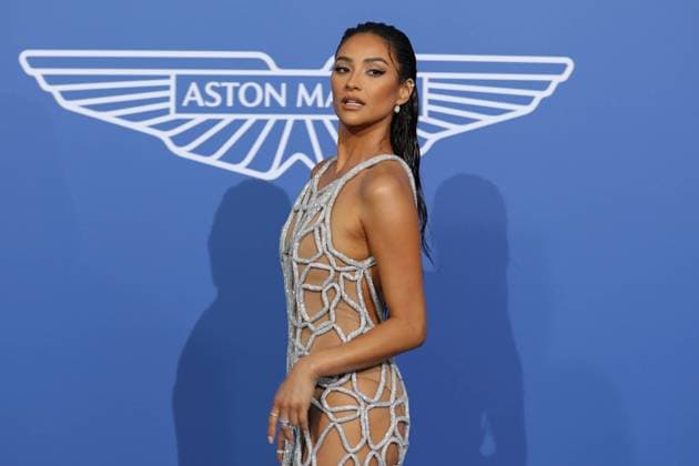 May 25, 2023, Antibes, Cote d Azur, France: SHAY MITCHELL attends the amfAR Gala during the 76th Annual Cannes Film Festival at Palais des Festivals on May 25, 2023 in Cannes, France Antibes France - ZUMAc179 20230525_zep_c179_261 Copyright: xMickaelxChavetx