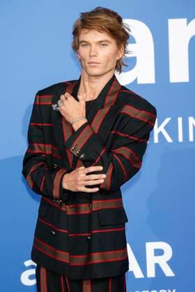 May 25, 2023: Jordan Barrett attends the amfAR Gala Cannes 2023 during the 76th Cannes Film Festival, Festival de Cannes, at Hotel du Cap-Eden-Roc in Cap d Antibes, France, on 25 May 2023. Photo: - ZUMAm179 20230525_zep_m179_108 Copyright: xAlecxMichaelx