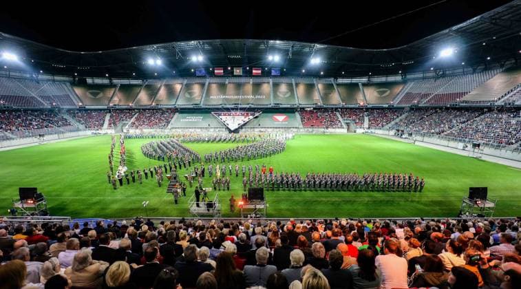 25 05 2023, Klagenfurt, AUT, On the road in Carinthia, Military Music Festival 2023 Klagenfurt, in picture overview, stadium, feature,