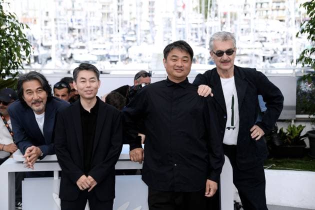 76th Cannes Film Festival 2023, Photocall film Perfect Days . Pictured: KÅji Yakusho, Koji Yanai, Takuma Takasaki, Wim Wenders  Copyright: xAlbertoxTerenghi PoolxPhotoxEvenx xPoolxPhotoxEventsx01x IPA_IPA38234244