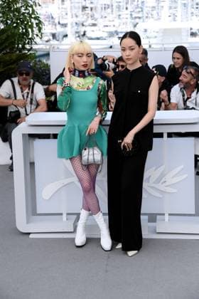76th Cannes Film Festival 2023, Photocall film Perfect Days . Pictured: Aoi Yamada, Arisa Nakano  Copyright: xAlbertoxTerenghi PoolxPhotoxEvenx xPoolxPhotoxEventsx01x IPA_IPA38234327