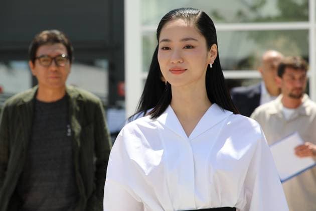 May 26, 2023, Cannes, Cote d Azur, France: JEON YEO-BEEN attends the photocall for Cobweb during the 76th Annual Cannes Film Festival at Palais des Festivals on May 26, 2023 in Cannes, France Cannes France - ZUMAc179 20230526_zep_c179_039 Copyright: xMickaelxChavetx