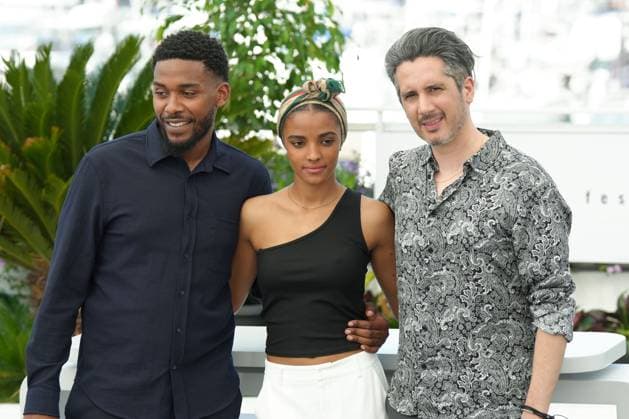 Oumar Moindjie - Wallenn El Gharbaoui - Jean bernard Marlin CELEBRITES : 76 eme festival de Cannes - Photocall du film Â« Salem Â» - Cannes - 26 05 2023 NorbertScanella Panoramic 