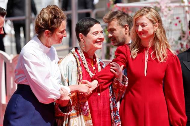 Alice Rohrwacher, Isabella Rossellini and Alba Rohrwacher at the premiere of the feature film La chimera at the Festival de Cannes 2023 76 Cannes International Film Festival at the Palais des Festivals Cannes, 26 05 2023. Foto:xD.xBedrosianx xFuturexImage