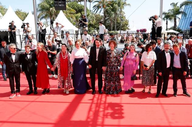 Paolo Del Brocco, Vincenzo Nemolato, Alba Rohrwacher, Isabella Rossellini, Alice Rohrwacher, Josh O Connor, Carol Duarte, guests, Carlo Cresto Dina and guest at the premiere of the feature film La chimera at the Festival de Cannes 2023 76 Cannes International Film Festival at the Palais des Festivals Cannes, 26 05 2023. Foto:xD.xBedrosianx xFuturexImage