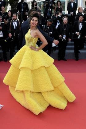 76th Cannes Film Festival 2023, Red carpet film The Old Oak. Pictured: Fagun Ivy Thakrar  Copyright: xAlbertoxTerenghi PoolxPhotoxEvenx xPoolxPhotoxEventsx01x IPA_IPA38246949