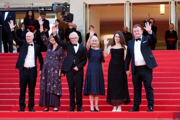 Paul Laverty, Rebecca O Brien, Director Ken Loach, Lesley Ashton, Ebla Mari, Dave Turner at the premiere of the feature film The Old Oak at the Festival de Cannes 2023 76 Cannes International Film Festival at the Palais des Festivals Cannes, 26 05 2023. Foto:xD.xBedrosianx xFuturexImage