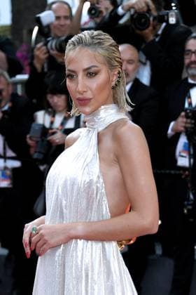 76th Cannes Film Festival 2023, Red carpet film The Old Oak. Pictured: Model Roz  Copyright: xAlbertoxTerenghi PoolxPhotoxEvenx xPoolxPhotoxEventsx01x IPA_IPA38246402