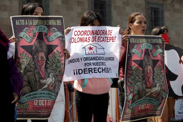 Zapatistas demand that the Government of Mexico stop harassment May 26, 2023, Mexico City, Mexico: Members of the Zapatista Movement in Mexico City demand that the Government of Mexico stop the harassment of indigenous communities in Chiapas, pronouncement outside the National Palace in the Zocalo in Mexico City. on May 26, 2023 in Mexico City, Mexico (Photo by Luis Barron Eyepix Group). Copyright: xLuisxBarronx xEyepixxGroupx LB_20230526_EZLN10