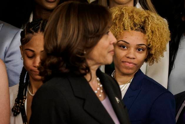LSU Guard Jasmine Carson looks at Vice President Kamala Harris during an event with the Louisiana State University Women s Basketball team in the East Room at the White House on May 26, 2023 in Washington, D.C. The event is celebrating the Louisiana State University Tigers Women s Basketball team winning the 2022-2023 NCAA championship.  WASP202305261122 SamuelxCorum