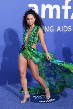 Lena Mahfouf attends the amfAR Cinema Against AIDS gala during the 76th annual Cannes Film Festival on May 25, 2023 in Cannes, France. Copyright: ximageSPACEx