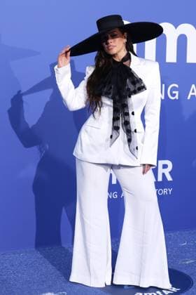 Ashley Graham attends the amfAR Cinema Against AIDS gala during the 76th annual Cannes Film Festival on May 25, 2023 in Cannes, France. Copyright: ximageSPACEx