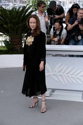 76th Cannes Film Festival 2023, Photocall film L AbbÃ Pierre . Pictured: Chloe Stefani  Copyright: xAlbertoxTerenghi PoolxPhotoxEvenx xPoolxPhotoxEventsx01x IPA_IPA38264569