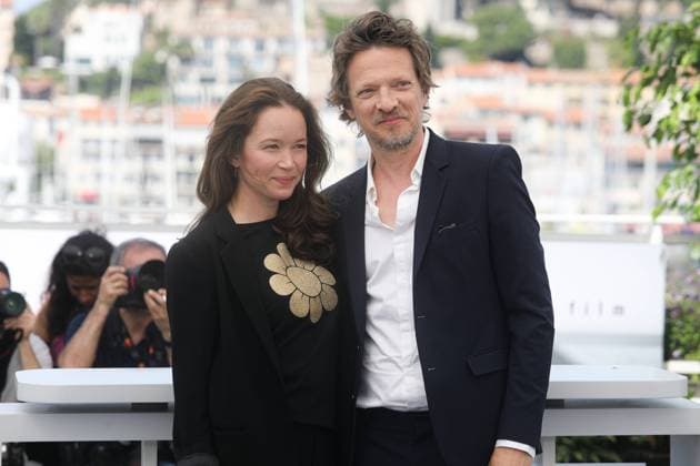 76e Festival International du Film de Cannes. Photocall du film L abbe Pierre - une vie de combats . 292696 2023-05-27 Cannes France Stefani, Chloe; Tellier, FrÃ dÃ ric  Copyright: xIvankaxVoisinx xStarfacex STAR_292696_006