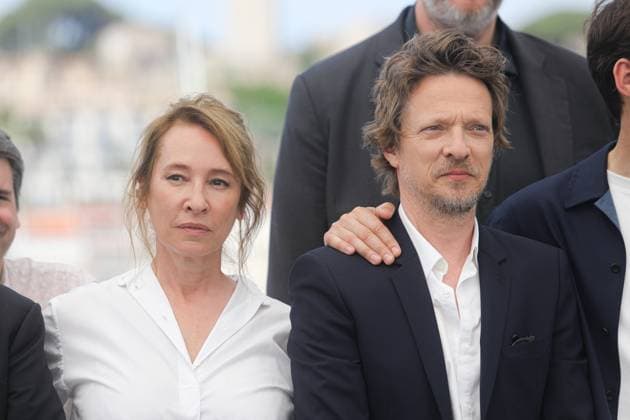 76e Festival International du Film de Cannes. Photocall du film L abbe Pierre - une vie de combats . 292696 2023-05-27 Cannes France Bercot, Emmanuelle; Tellier, FrÃ dÃ ric  Copyright: xIvankaxVoisinx xStarfacex STAR_292696_011