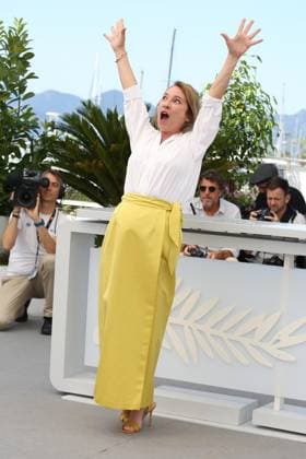 Festival International du Film de Cannes. Photocall du film L abbe Pierre - une vie de combats . 76th Cannes Film Festival. Photocall with cast of the film L abbe Pierre - une vie de combats . Emmanuelle Bercot. 292697 2023-05-27 Cannes France  Copyright: xIsabellexVautierx xStarfacex STAR_292697_032