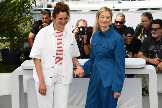 76th Cannes Film Festival 2023, Photocall Film The Chimera. Pictured Alice Rohrwacher, Alba Rohrwacher  Copyright: xSimonexComix xipa-agency.netx xPoolxPhotoxEventsx01x IPA_IPA38266247