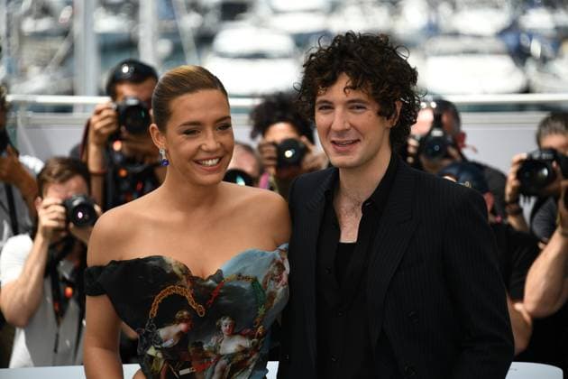 76th Cannes Film Festival 2023, Photocall Film Elemental. Pictured Adele Exarchopoulos, Vincent Lacoste  Copyright: xSimonexComix xipa-agency.netx xPoolxPhotoxEventsx01x IPA_IPA38266583