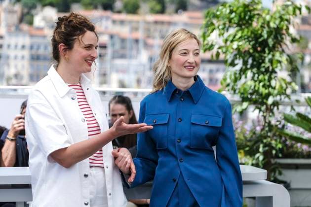 Alice Rohrwacher and Alba Rohrwacher at the photocall for the feature film La Chimera at the Festival de Cannes 2023 76 Cannes International Film Festival at the Palais des Festivals Cannes, 27 05 2023. Foto:xD.xBedrosianx xFuturexImage