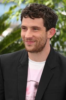 76e Festival International du Film de Cannes. Photocall. 76th Cannes Film Festival. Photocall with cast of the film La chimera . Josh O Connor. 292714 2023-05-27 Cannes France  Copyright: xIsabellexVautierx xStarfacex STAR_292714_036