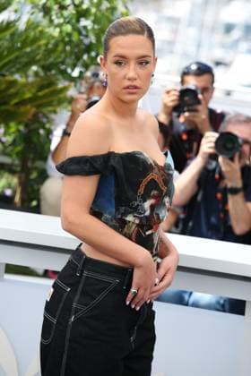 76e Festival International du Film de Cannes. Photocall. 76th Cannes Film Festival. Photocall with cast of the film Elemental . Adele Exarchopoulos. 292714 2023-05-27 Cannes France  Copyright: xIsabellexVautierx xStarfacex STAR_292714_146