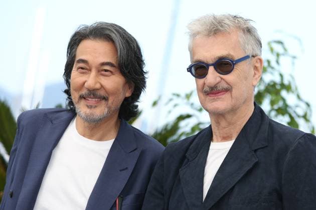 76e Festival International du Film de Cannes. Photocall. 76th Cannes Film Festival. Photocall with cast of the film Perfect days . Wim Wenders and Koji Yakusho. 292714 2023-05-26 Cannes France  Copyright: xIsabellexVautierx xStarfacex STAR_292714_170