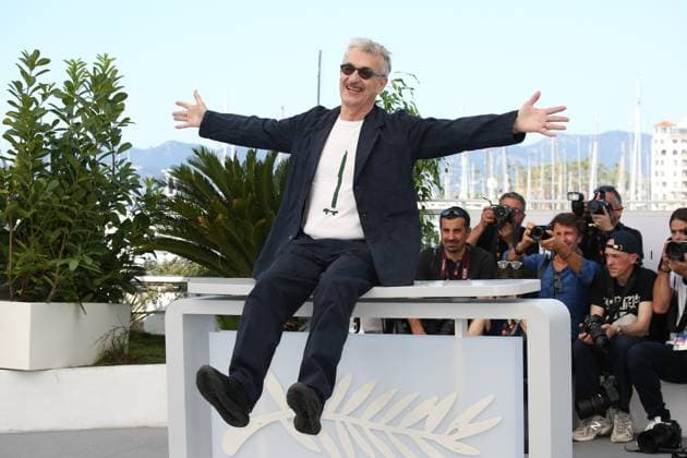76e Festival International du Film de Cannes. Photocall. 76th Cannes Film Festival. Photocall with cast of the film Perfect days . Wim Wenders. 292714 2023-05-26 Cannes France  Copyright: xIsabellexVautierx xStarfacex STAR_292714_174