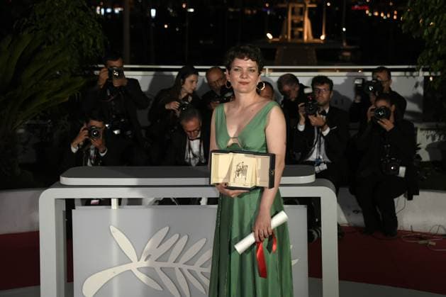 76th Cannes Film Festival 2023, Photocall Palmares. Pictured Flora Anna Buda  Copyright: xAlbertoxTerenghix xipa-agency.nex xPoolxPhotoxEventsx01x IPA_IPA38278478