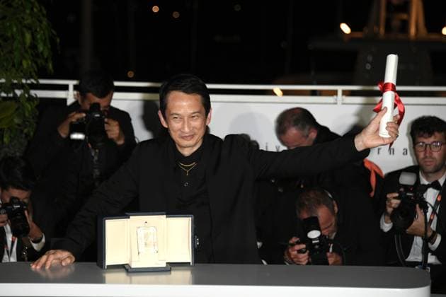76th Cannes Film Festival 2023, Photocall Palmares. Pictured Tran Anh Hung  Copyright: xAlbertoxTerenghix xipa-agency.nex xPoolxPhotoxEventsx01x IPA_IPA38278521