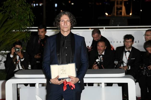 76th Cannes Film Festival 2023, Photocall Palmares. Pictured Jonathan Glazer  Copyright: xAlbertoxTerenghix xipa-agency.nex xPoolxPhotoxEventsx01x IPA_IPA38278576